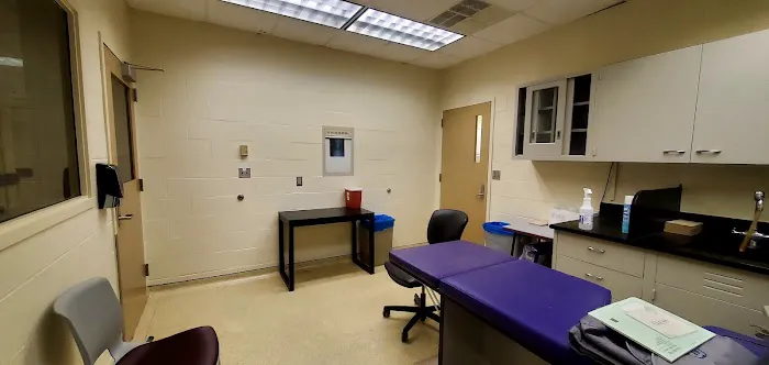 Veterinary Health Center at Kansas State University Picture 2