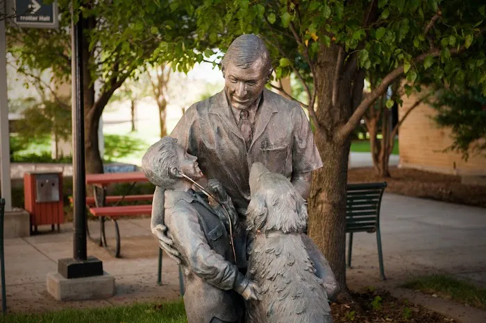 Veterinary Health Center at Kansas State University Picture 8