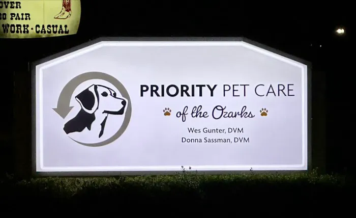 Priority Pet Care of the Ozarks Picture 7