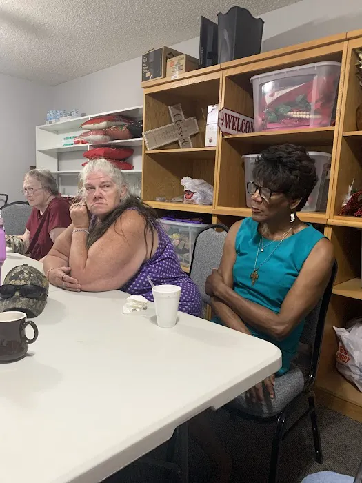 Cedar Creek Veterinary Clinic LLC Picture 2