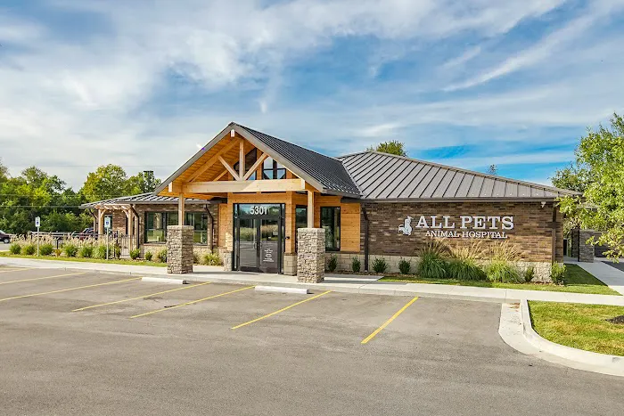 All Pets Animal Hospital (Rogers) Picture 5