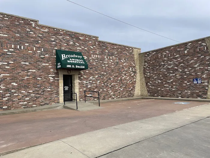 Broadway Animal Hospital Picture 10