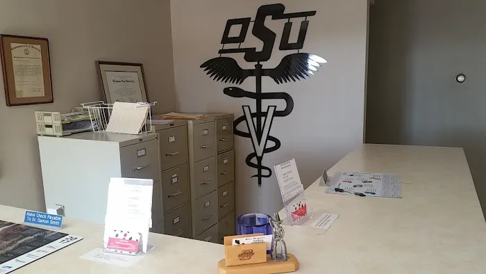 Ator Heights Animal Hospital Picture 2