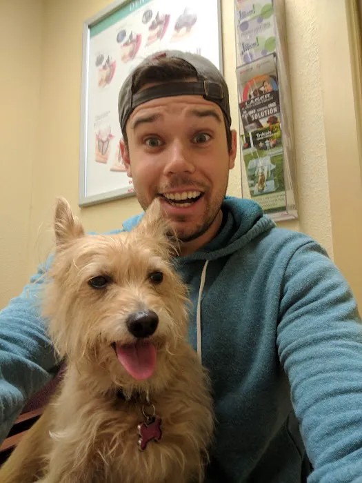 Indian Springs Veterinary Hospital Picture 3