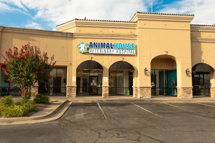 Animal House Veterinary Hospital Picture 3