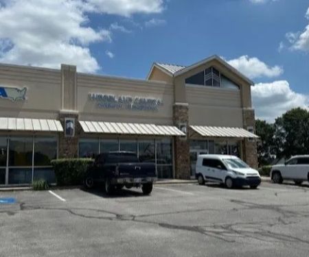 VCA Woodland Central Animal Hospital