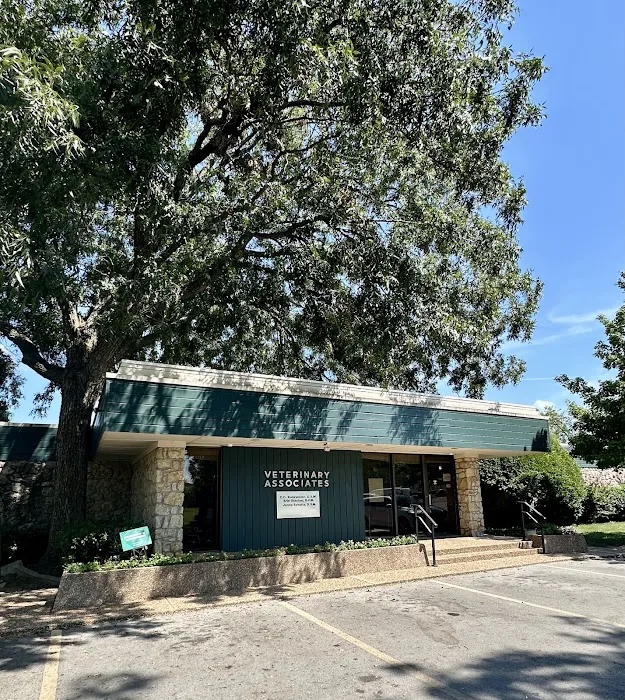 Veterinary Associates Picture 10