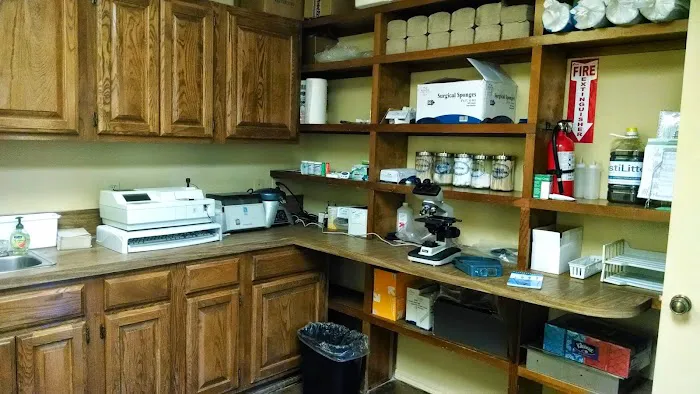 Tulsa Town Veterinary Hospital Picture 2