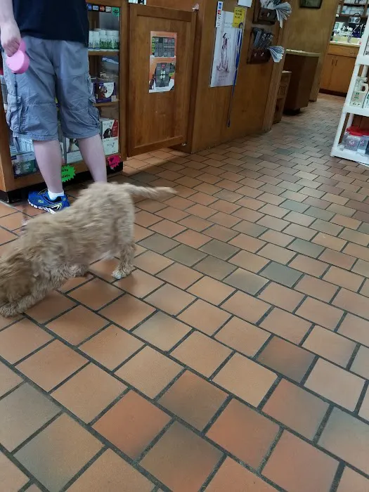 Broadfoot Veterinary Clinic Picture 3