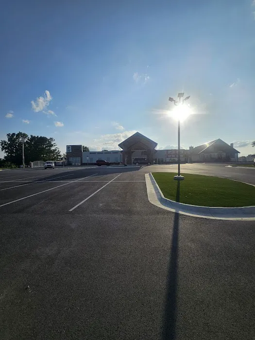 Woodland West Pet Care Center Picture 1