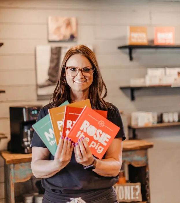 Hartfield Veterinary Clinic - Urgent Care Picture 10