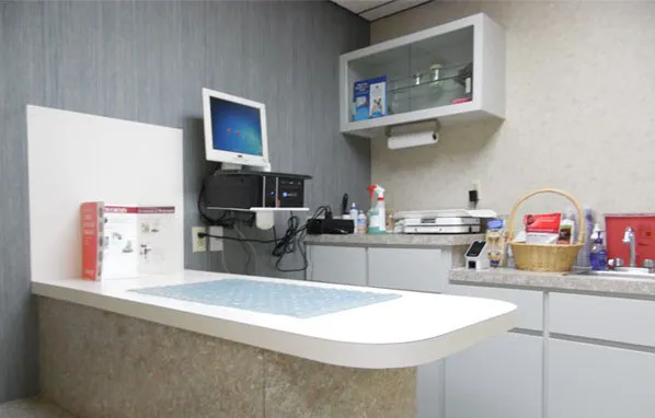 Baker Animal Clinic Picture 3