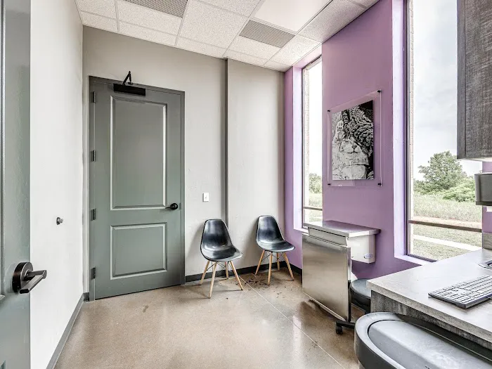 Edmond East Animal Hospital Picture 8