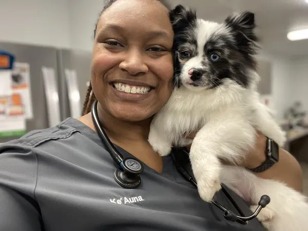 Sooner Veterinary Hospital Picture 6