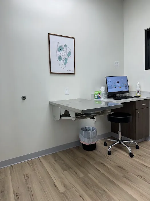 Urgent Pet Care Centers LLC Picture 7