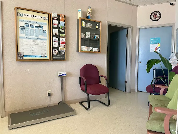 Oakwood Veterinary Clinic Picture 2