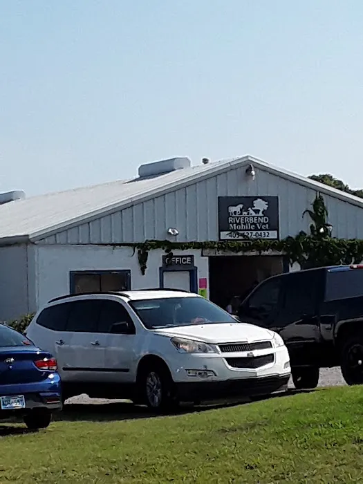Riverbend Mobile Veterinary Picture 8