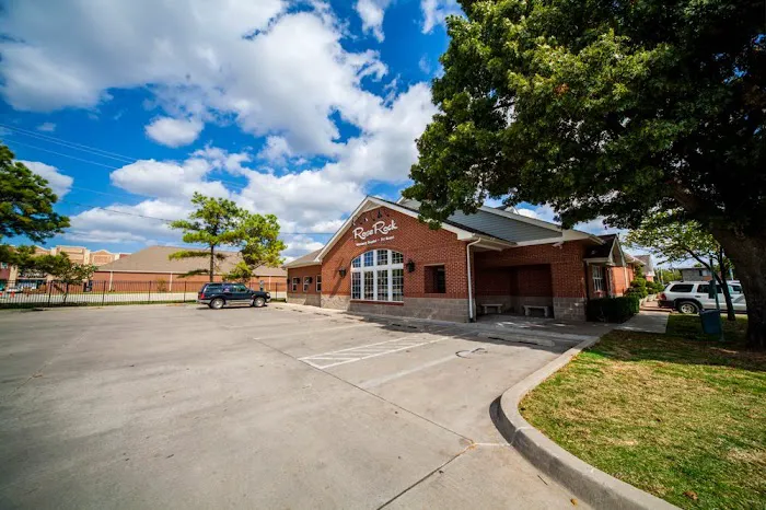 Rose Rock Veterinary Hospital & Pet Resort Picture 2