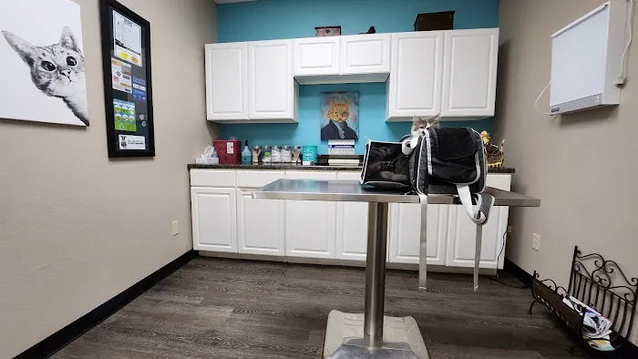 Scroggins Animal Hospital Picture 3