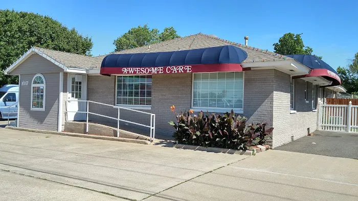 Awesome Care Veterinary and Laser Center Picture 3