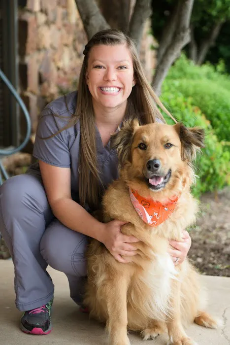 Yukon Veterinary Hospital Picture 10