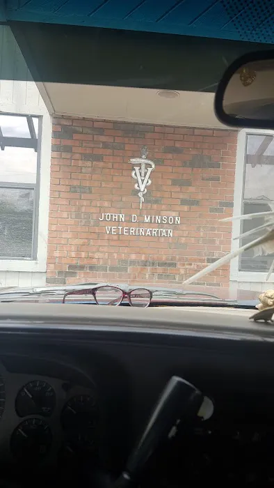 Minson's Veterinary Hospital: Newman Mary DVM Picture 1