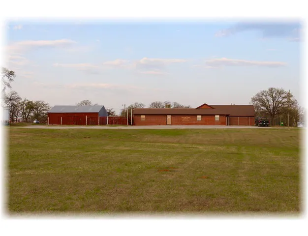 Woodland Animal Hospital Picture 5