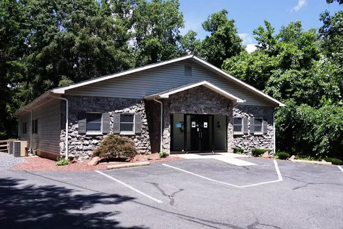 Valley Green Veterinary Hospital Picture 9