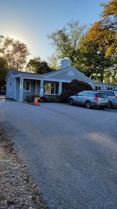 Healing Paws Veterinary Wellness Center Picture 4