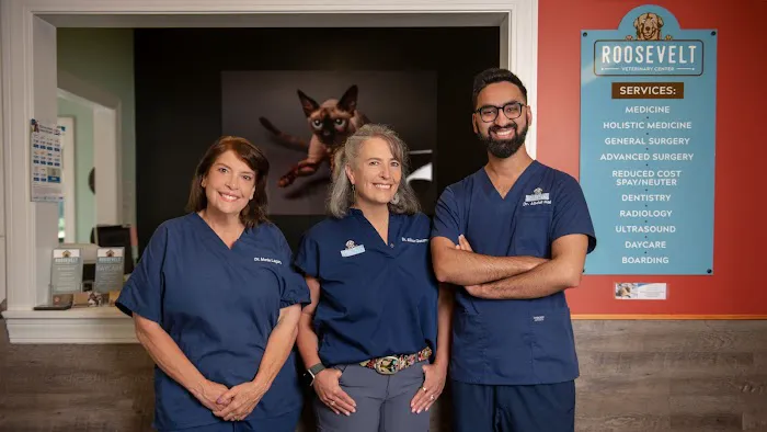 Roosevelt Veterinary Center Picture 10