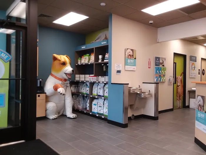Banfield Pet Hospital Picture 1