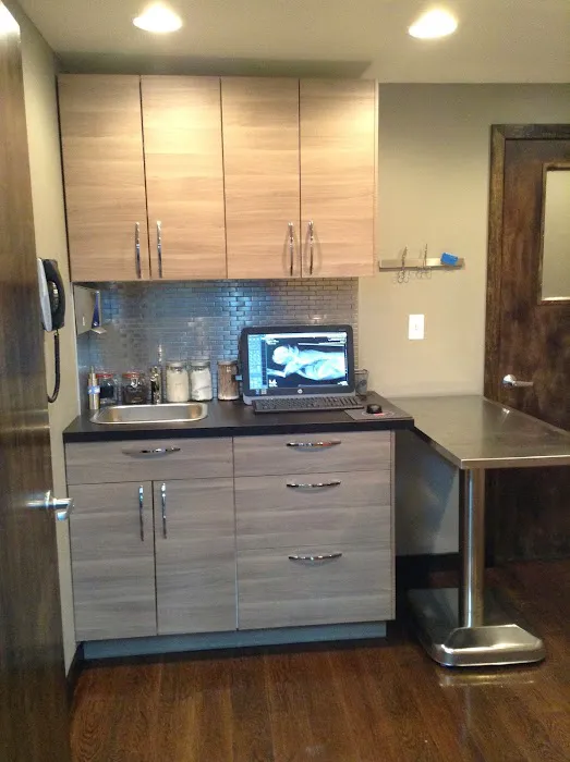 Heart of Harlem Veterinary Clinic Picture 9