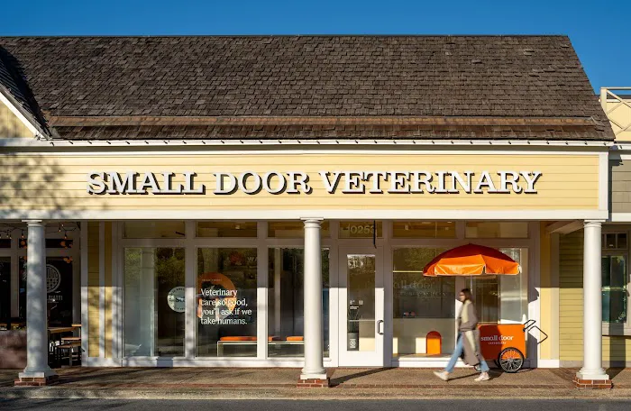 Small Door Veterinary - Bethesda Picture 5