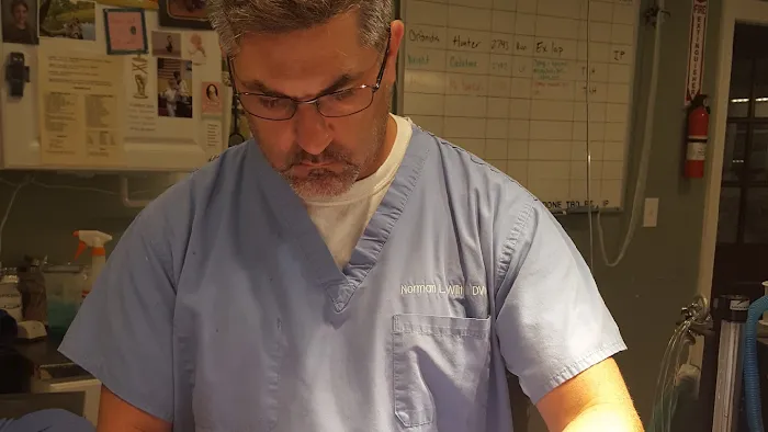 Ranson Animal Hospital Picture 7
