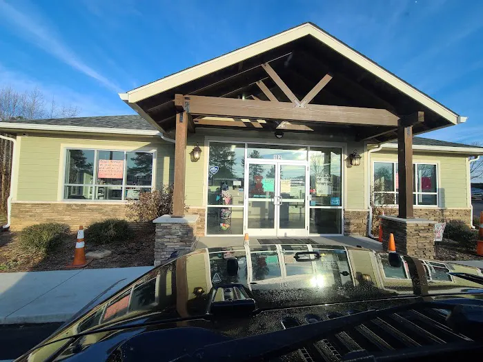 Wentworth Animal Hospital PLLC Picture 7