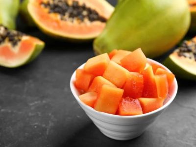 Can Dogs Eat Papaya? Benefits, Risks & Seed Safety Guide